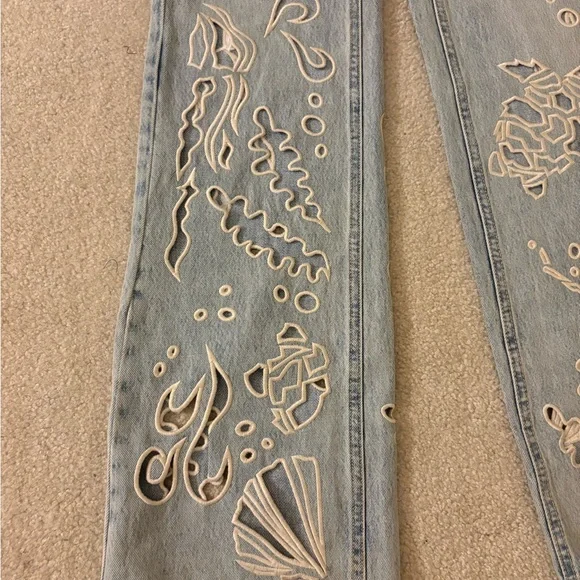 BDG‎ High Waisted Flare Jeans Cutout Seascape Urban Outfitters Exclusive - Picture 3 of 9